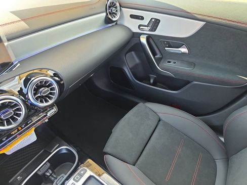 New 2026 Mercedes-Benz CLA 250 4MATIC image 19