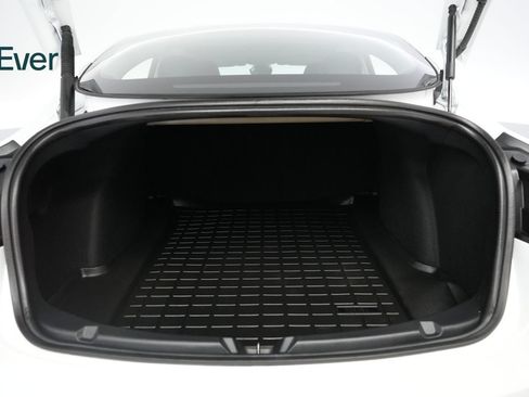 Used 2021 Tesla Model 3 Standard Range Plus RWD image 8