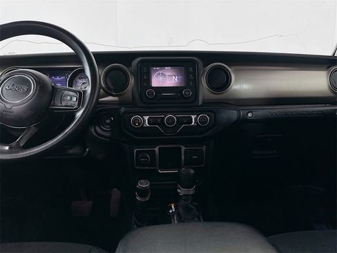 Used 2020 Jeep Wrangler Unlimited Sport image 21