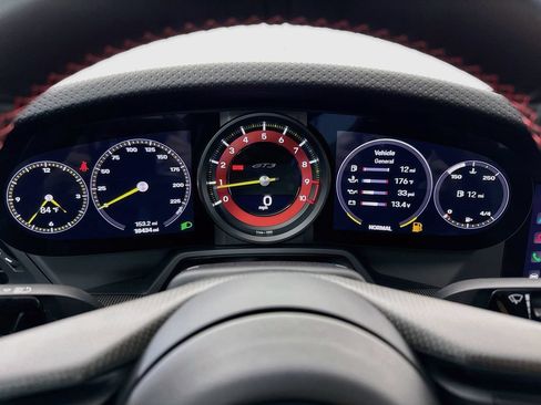 Certified 2022 Porsche 911 GT3 RWD image 16