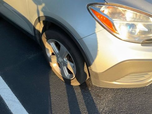 Used 2015 Buick Encore AWD image 2