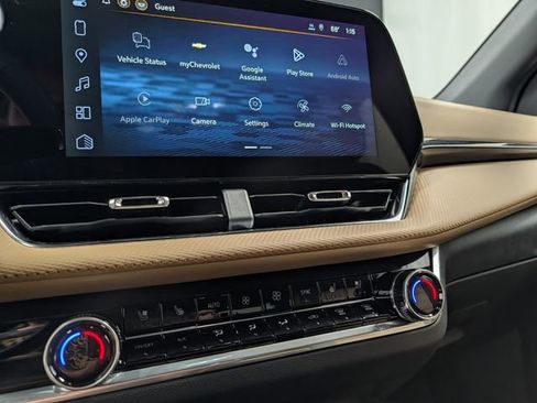 New 2026 Chevrolet Equinox ACTIV w/ Convenience Package III AWD/4WD image 24