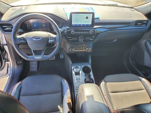 Used 2023 Ford Escape ST-Line AWD/4WD image 21