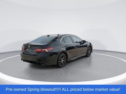 Used 2022 Toyota Camry SE w/ Convenience Package FWD image 8