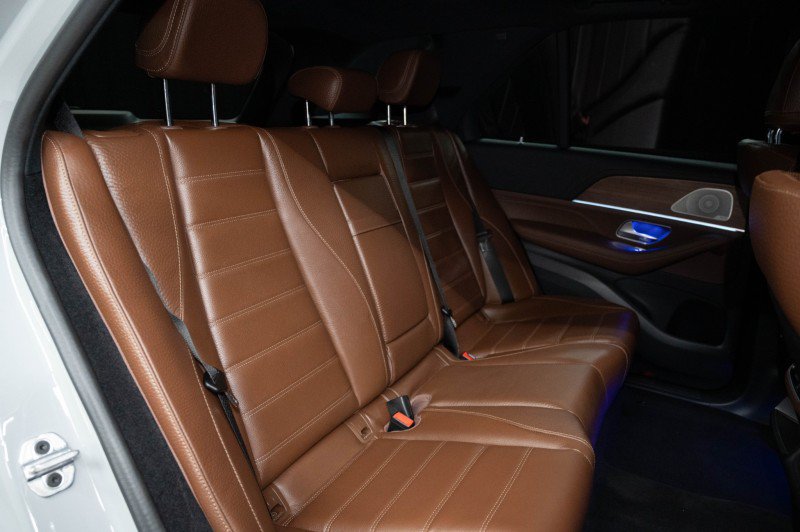 New 2026 Mercedes-Benz GLE 580 4MATIC image 15