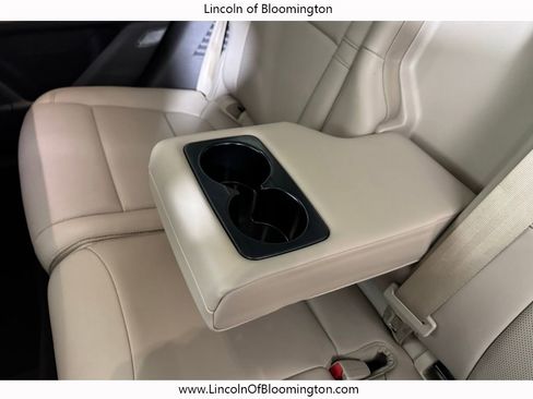 Used 2024 Lincoln Corsair AWD w/ Equipment Group 101A image 58