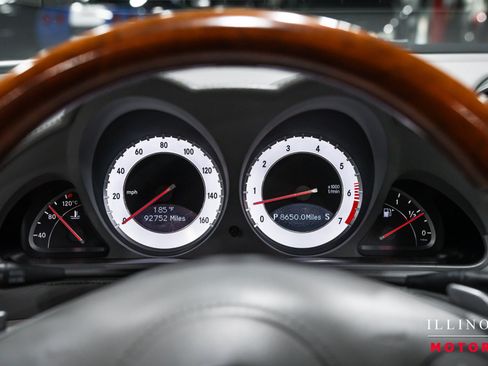 Used 2009 Mercedes-Benz SL 550 image 21