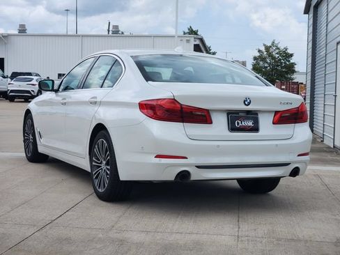 Used 2020 BMW 530i w/ Convenience Package RWD image 5