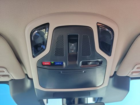 Certified 2025 Subaru Outback Touring image 22