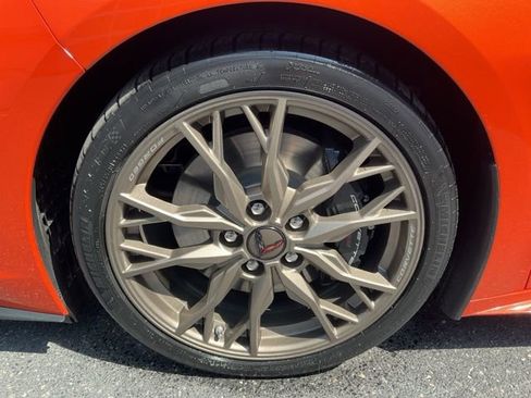 Used 2026 Chevrolet Corvette Stingray Premium Conv w/ Z51 Performance Package image 9