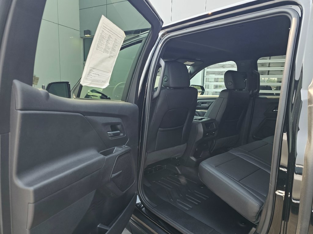 Used 2026 Chevrolet Silverado EV W/T AWD/4WD image 19