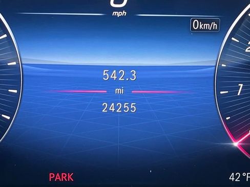 Certified 2022 Mercedes-Benz C 300 4MATIC Sedan image 14