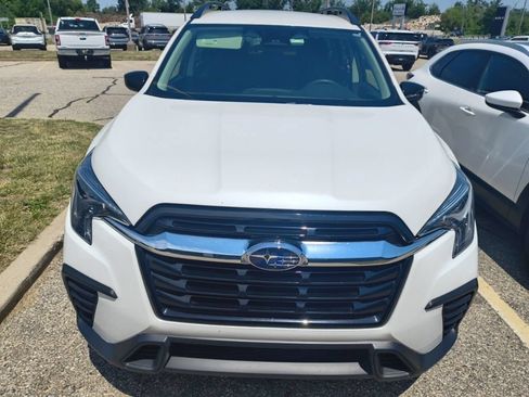Used 2023 Subaru Ascent 8-Passenger AWD/4WD image 1