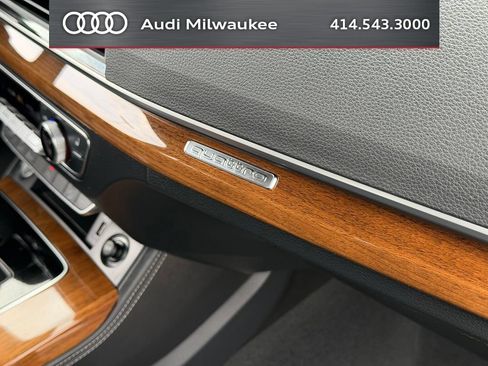 Used 2024 Audi Q5 e Premium Plus w/ Premium Plus Package AWD/4WD image 40