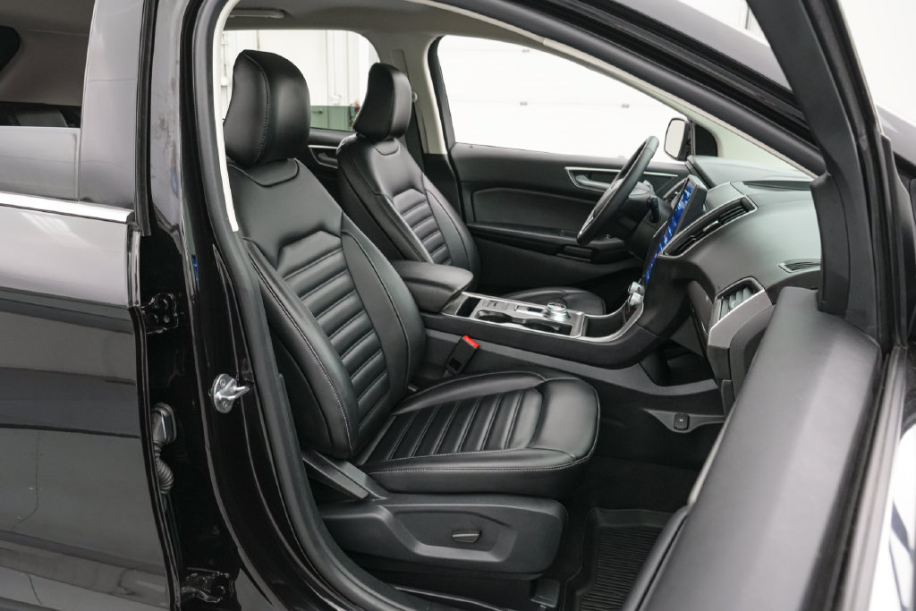 Certified 2024 Ford Edge SEL w/ Convenience Package AWD/4WD image 20