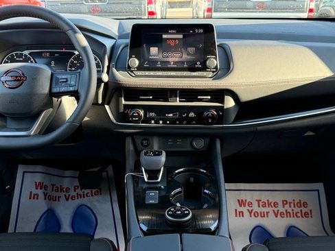 New 2026 Nissan Rogue SV image 24