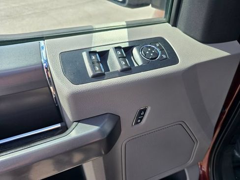 Used 2016 Ford F150 XLT w/ Equipment Group 302A Luxury AWD/4WD image 13