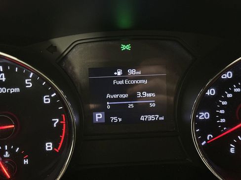 Used 2021 Kia Sedona LX image 15