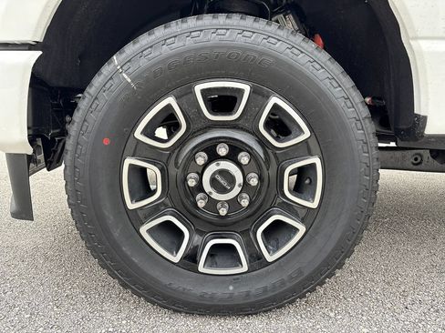 New 2026 Ford F350 Platinum AWD/4WD image 12