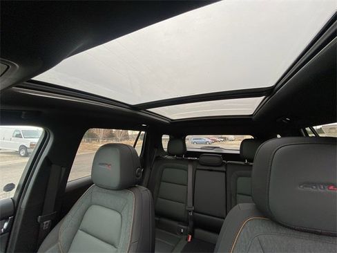 New 2026 GMC Terrain AT4 w/ Technology Package II image 22