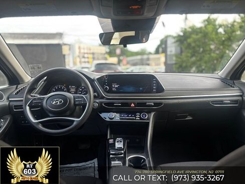 Used 2023 Hyundai Sonata SEL w/ Cargo Package FWD image 12