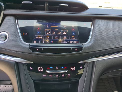 Certified 2023 Cadillac XT5 Premium Luxury image 25