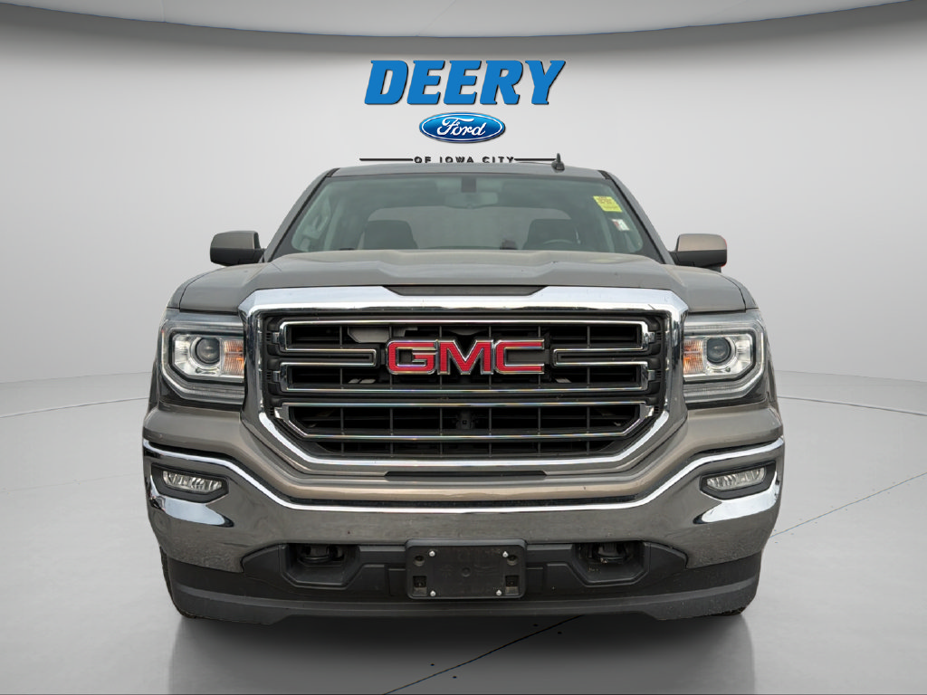 Used 2017 GMC Sierra 1500 SLE w/ SLE Value Package AWD/4WD image 10