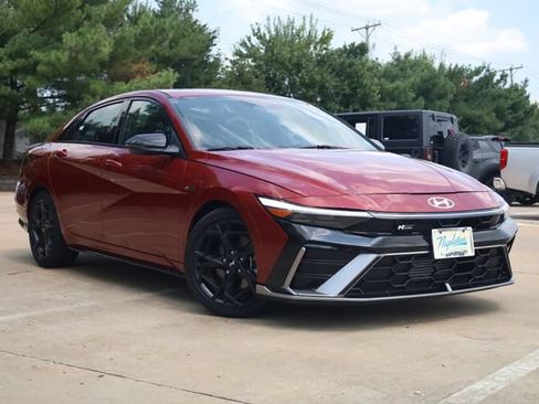 Certified 2025 Hyundai Elantra N Line FWD image 2