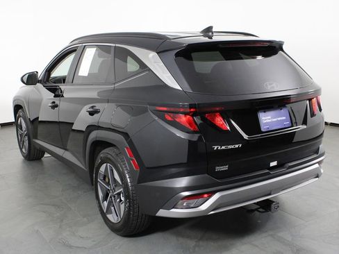 Used 2026 Hyundai Tucson SEL FWD image 4
