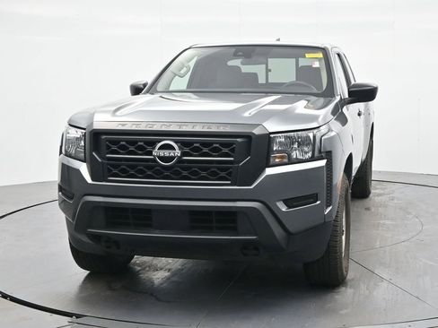 Used 2022 Nissan Frontier S AWD/4WD image 3