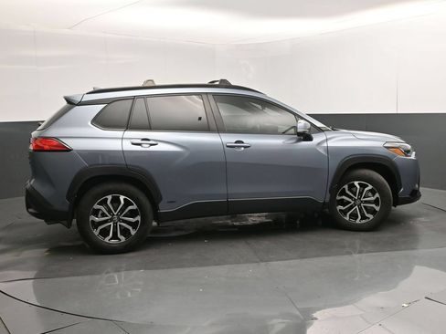 Used 2023 Toyota Corolla Cross AWD Hybrid image 22