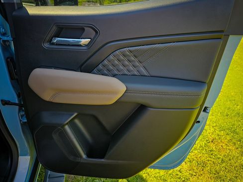 New 2026 GMC Canyon Denali AWD/4WD image 38