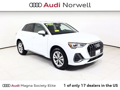 Used 2024 Audi Q3 2.0T Premium w/ Convenience Package