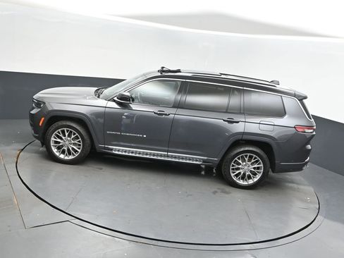 Used 2022 Jeep Grand Cherokee L Summit w/ Advanced Protech Group IV image 37