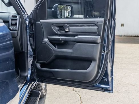 Used 2020 RAM 1500 Big Horn w/ Built-to-serve Edition AWD/4WD image 14