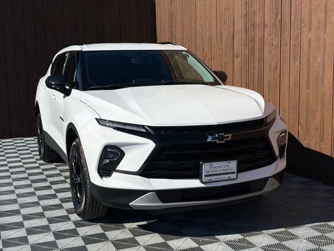 Used 2024 Chevrolet Blazer LT w/ Convenience Package image 11