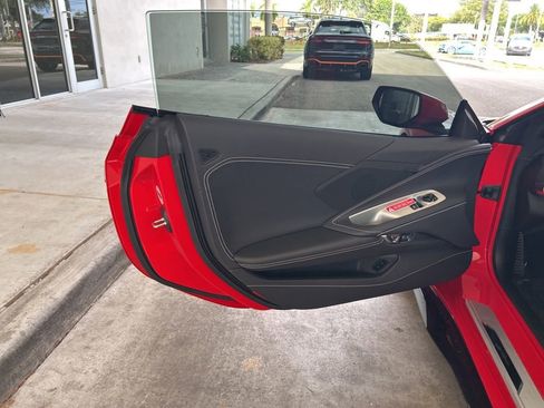Used 2025 Chevrolet Corvette Z06 w/ Battery Protection Package RWD image 33