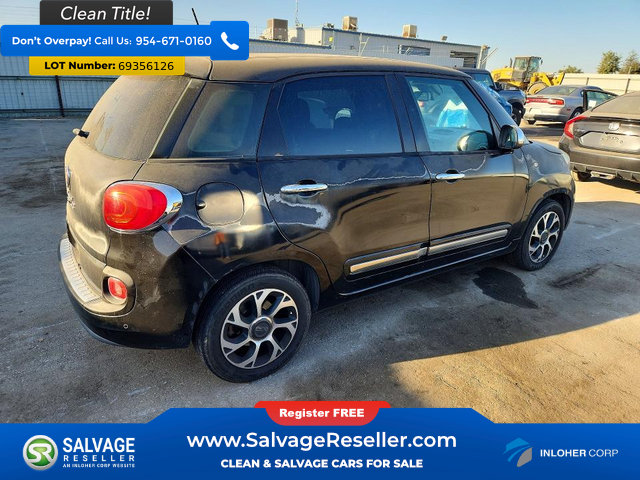 Used 2014 FIAT 500L Lounge FWD image 4