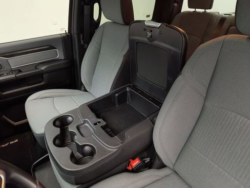 Used 2023 RAM 2500 Big Horn image 25