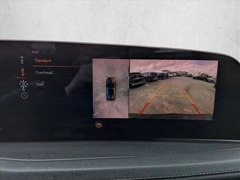 Used 2025 Cadillac XT4 Premium Luxury FWD image 14