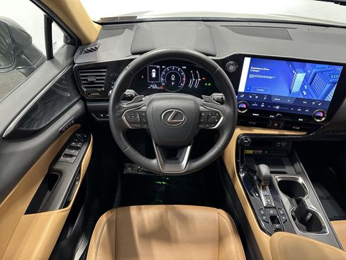Used 2023 Lexus NX 350 AWD image 21
