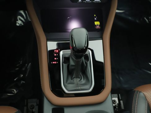 Used 2025 Subaru Forester Touring image 25