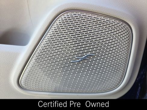 Used 2023 Mercedes-Benz GLB 250 4MATIC image 30