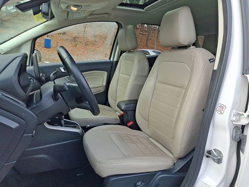 Used 2019 Ford EcoSport Titanium image 12