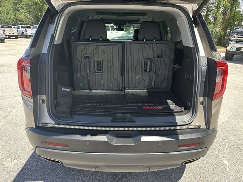 Used 2023 GMC Acadia AT4 w/ Technology Package AWD/4WD image 26