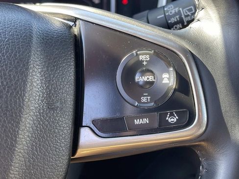 Used 2018 Honda CR-V Touring image 39