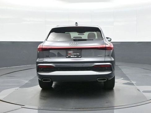 Used 2025 Audi Q5 Premium w/ Convenience Package AWD/4WD image 6