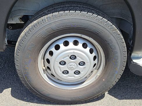 Used 2025 RAM ProMaster 2500 w/ U-Haul Equipment Group FWD image 35