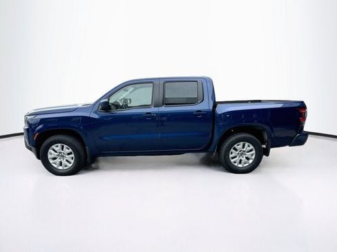 Used 2022 Nissan Frontier SV AWD/4WD image 8