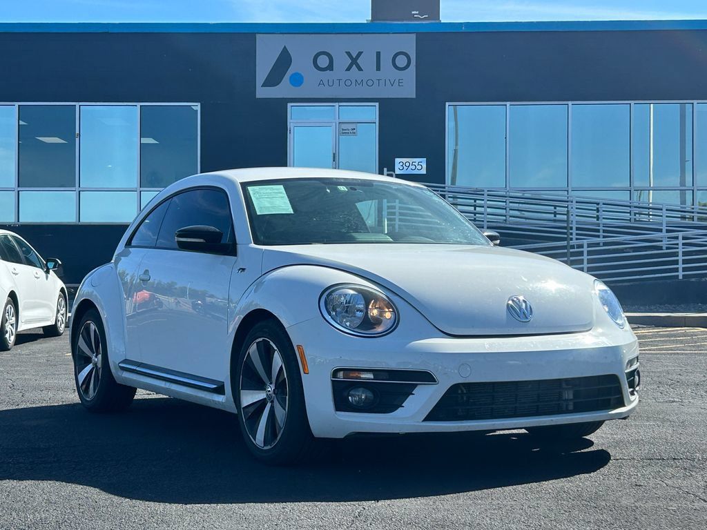 Used 2014 Volkswagen Beetle R-Line FWD image 1